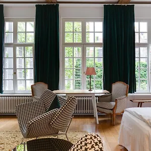 Small Luxury De Witte Lelie Hotel