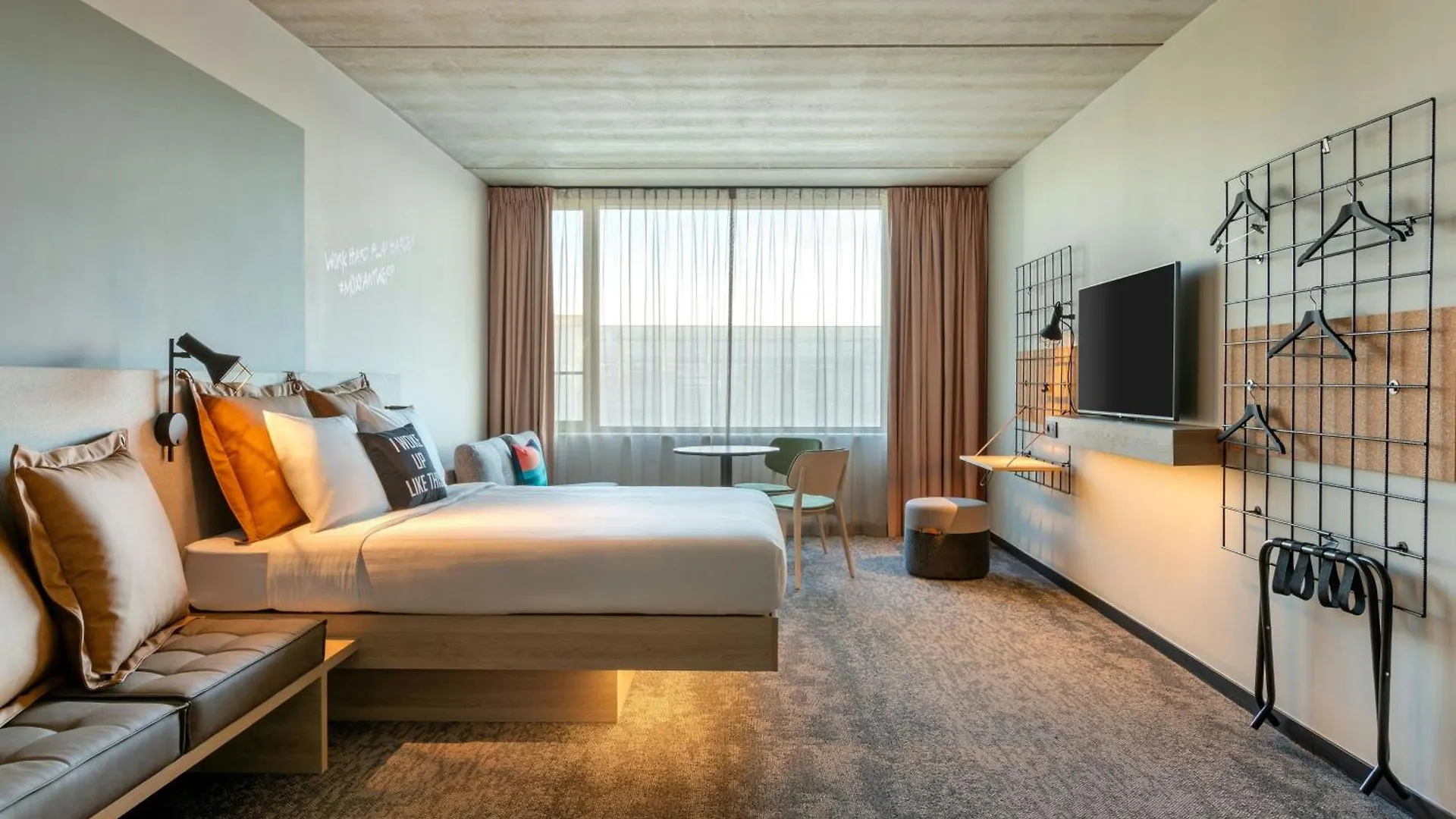 Moxy Antwerp Hotel