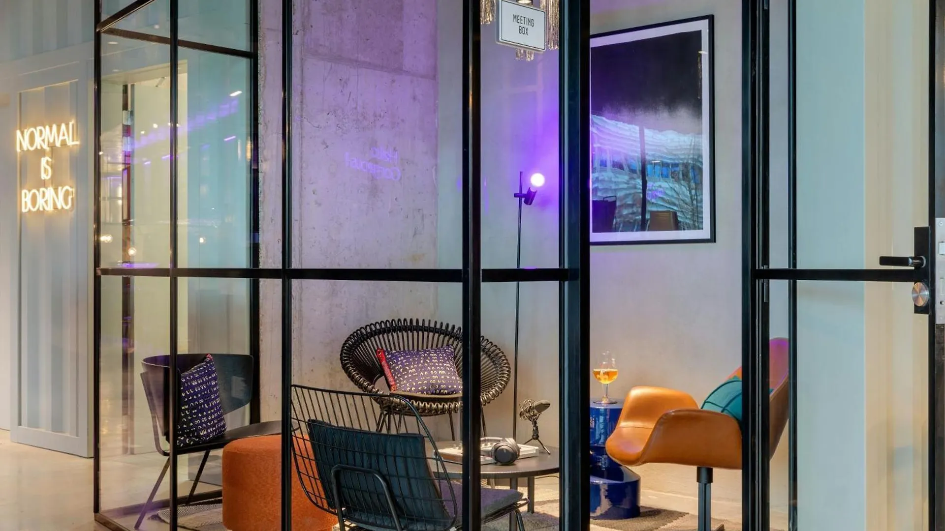 Moxy Antwerp Hotel