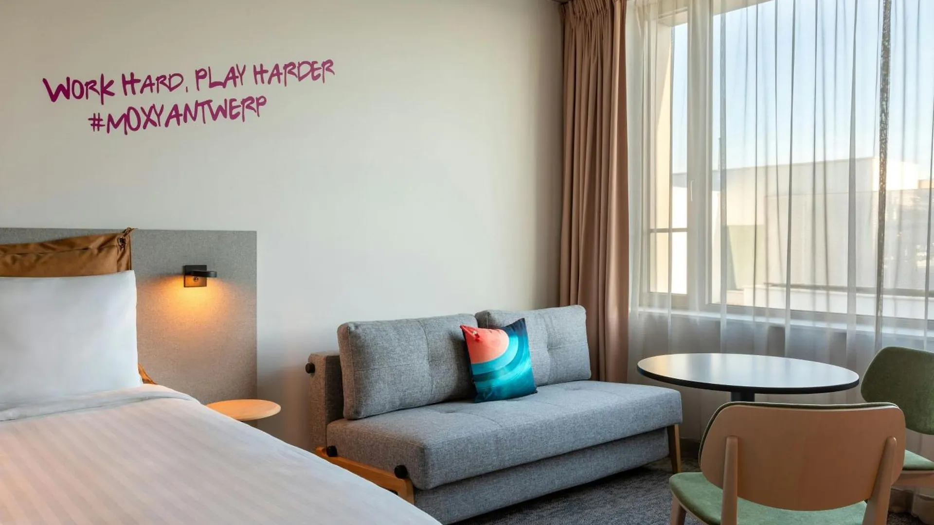 Moxy Antwerp Hotel